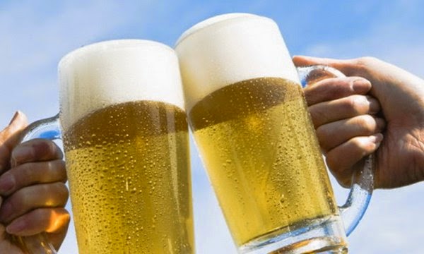 5 cách uống rượu bia để không say