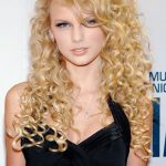 Quá trình biến đổi nhan sắc của Taylor Swift